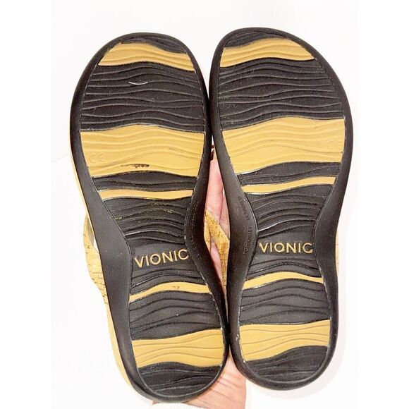 Vionic Bella Sandal Beige Neutral Flip Flop Bow Gold Cork Toe Post Comfort Sz 6 - Picture 11 of 16